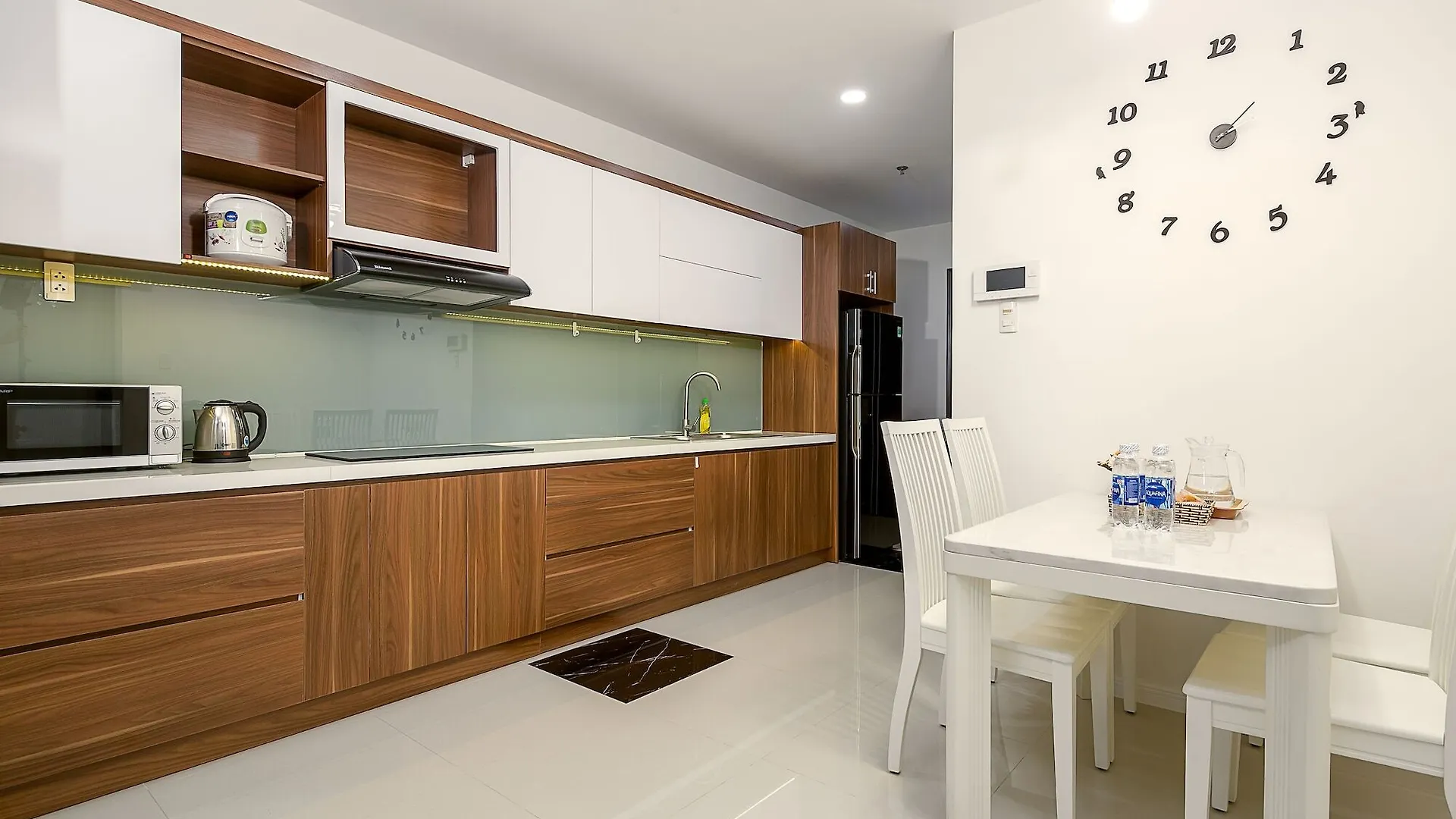 Salalem Monarchy Apartment Han Riverside Son Tra Vietnam
