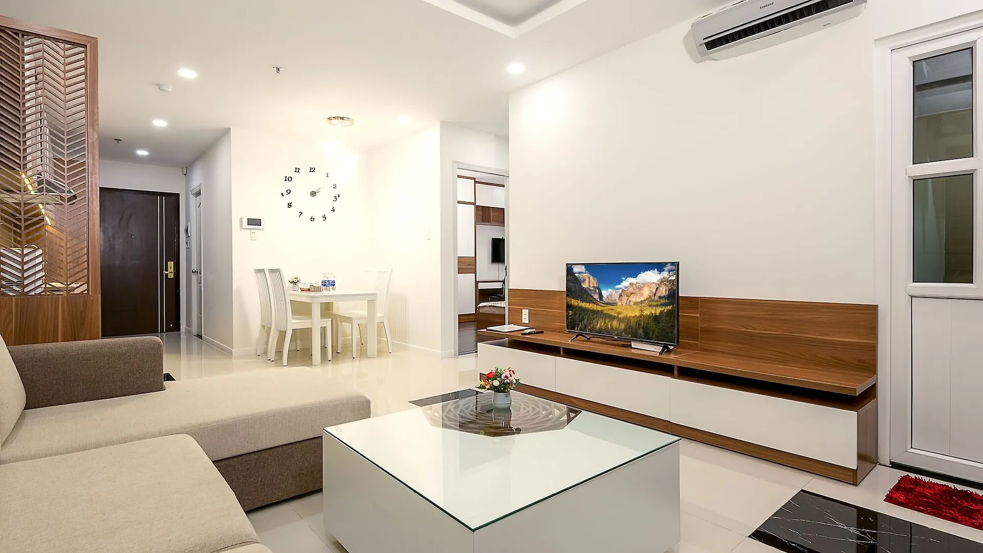 Salalem Monarchy Apartment Han Riverside Son Tra